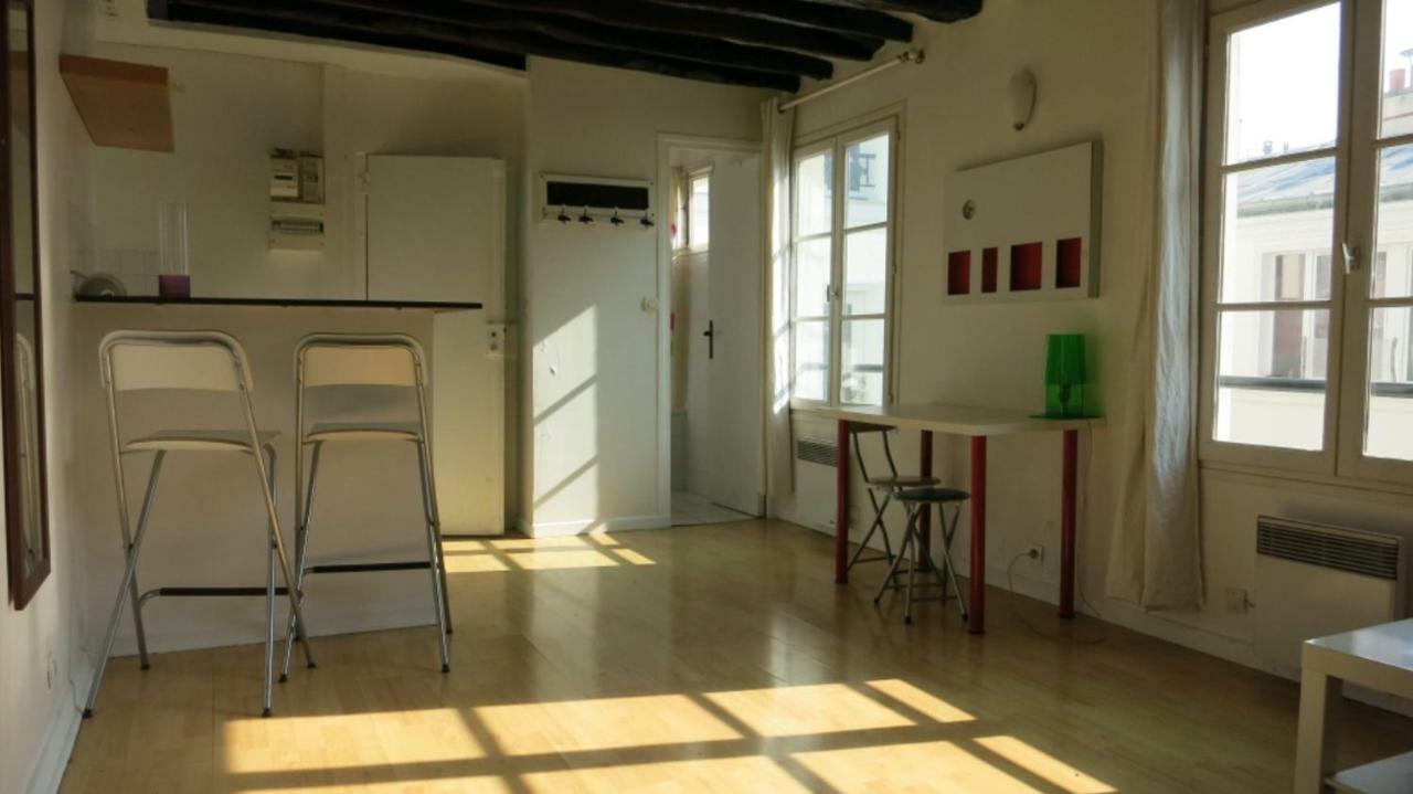 Cosy 25 Sqm Studio In Heart Of Parijs Buitenkant foto