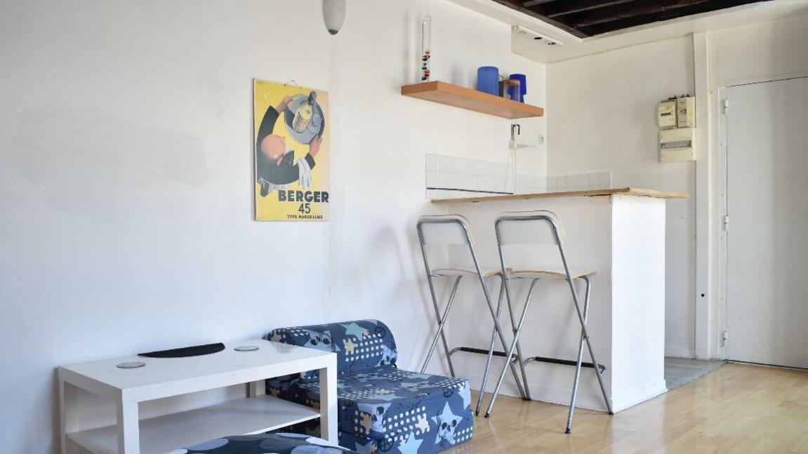 Cosy 25 Sqm Studio In Heart Of Parijs Buitenkant foto